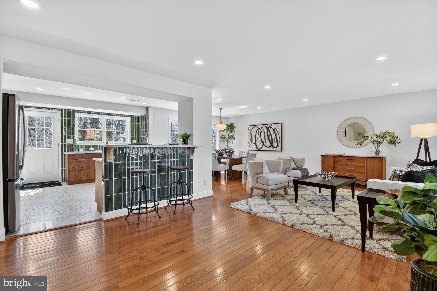 10605 Meadowhill Road Silver Spring, MD 20901 - Photo 4 of 59