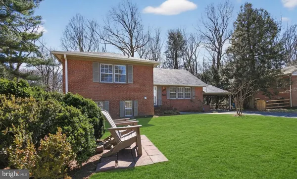 $949,000 | 10605 Meadowhill Road, Silver Spring, MD 20901
