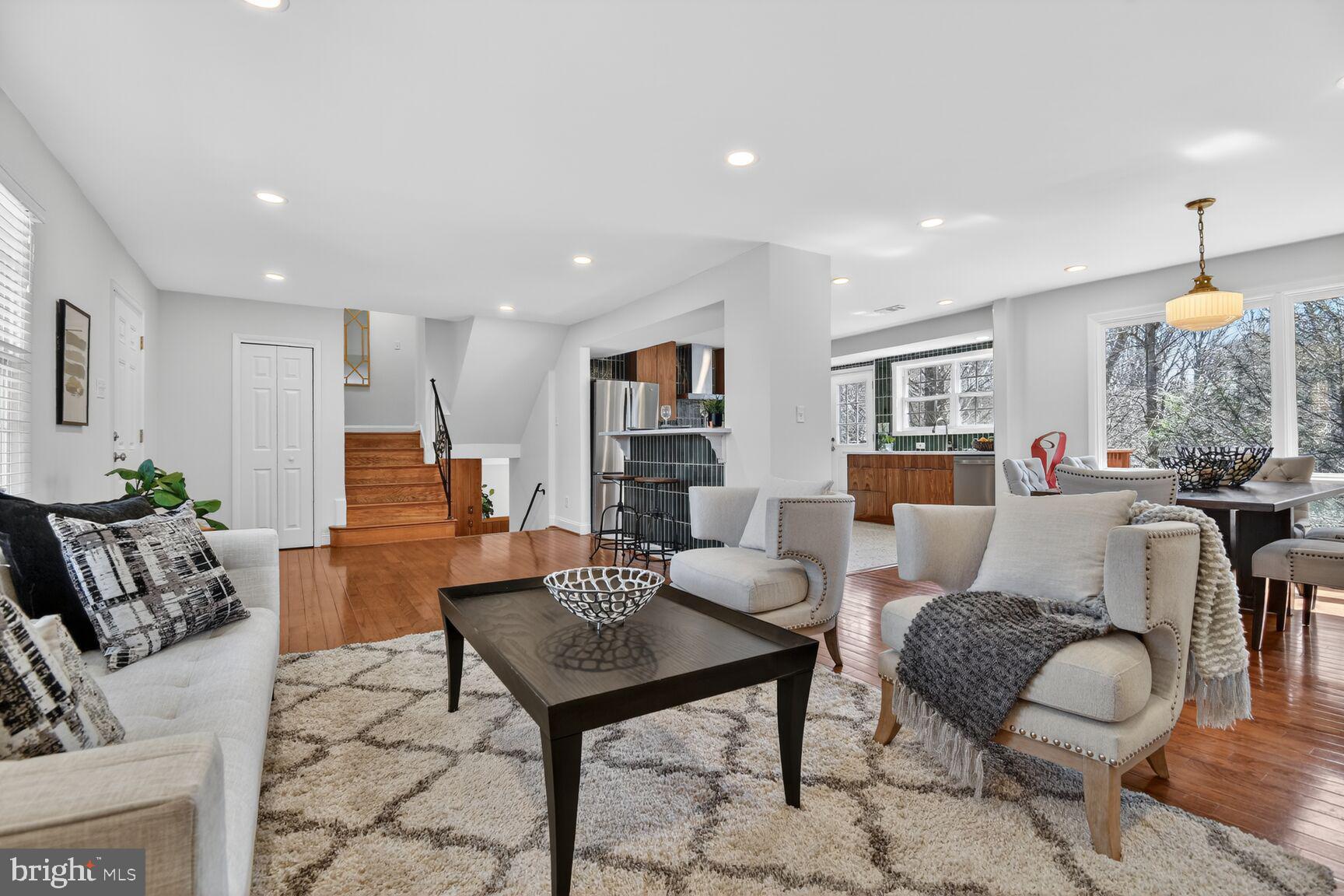 10605 Meadowhill Road Silver Spring, MD 20901 - Photo 5 of 59