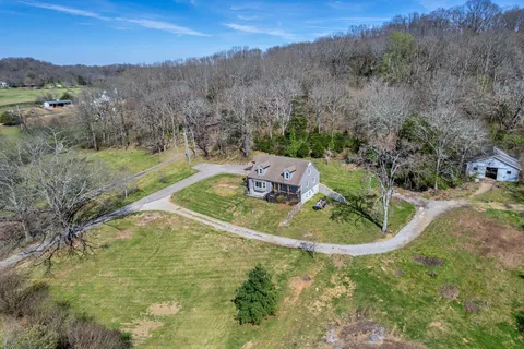 $884,900 | 1830 Popes Chapel Road, Thompson's Station, TN 37179