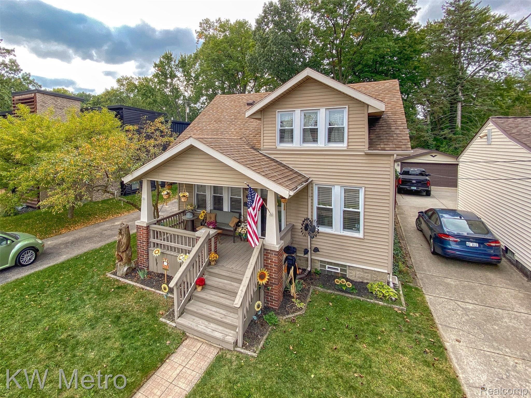 2535 South Rochester Road Royal Oak, MI 48073 - Photo 12 of 71 DJI_20200927_152254_946.jpg