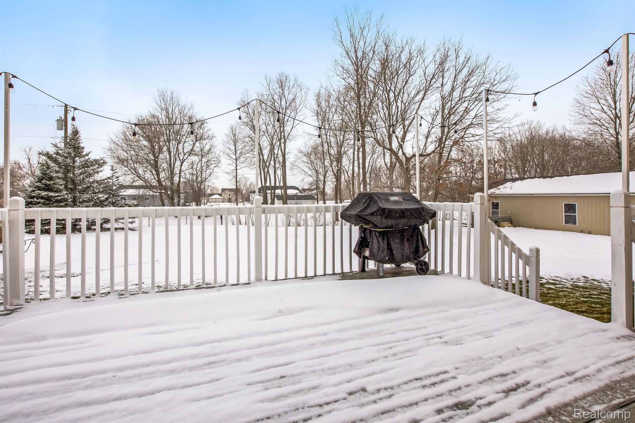 2279 Hummer Lake Road Oxford, MI 48371 - Photo 30 of 36 Gallery Image 30
