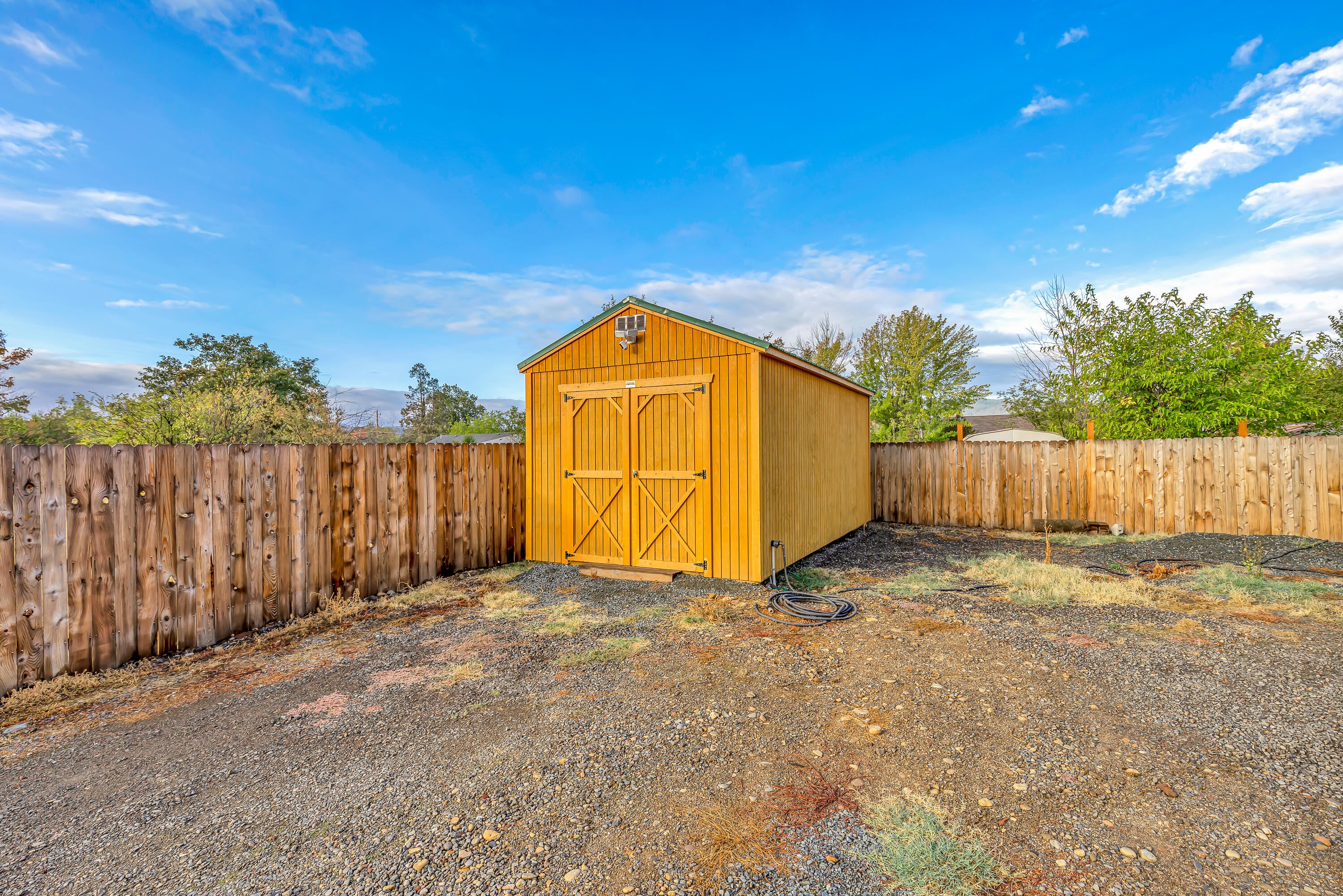 2627 Merriman Road Medford, OR 97501 - Photo 19 of 25 Shed with Power and Water and Insulated