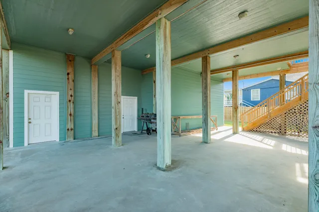 an empty room with window