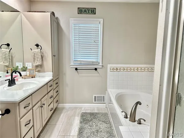 $369,000 | 6580 Main Street, Frohna, MO 63748