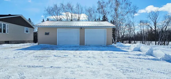 $280,000 | 38878 120th Avenue Northeast, Middle River, MN 56737