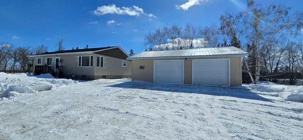 $280,000 | 38878 120th Avenue Northeast, Middle River, MN 56737