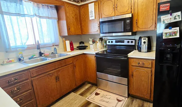 $280,000 | 38878 120th Avenue Northeast, Middle River, MN 56737