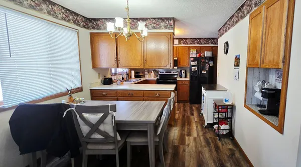 $280,000 | 38878 120th Avenue Northeast, Middle River, MN 56737