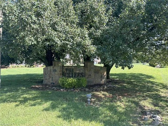 2830 Creek Point Road, Graham, NC 27253