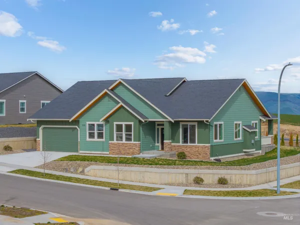 $749,900 | 1743 Golden Hls Drive, Lewiston, ID 83501