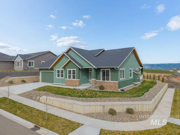 $749,900 | 1743 Golden Hls Drive, Lewiston, ID 83501