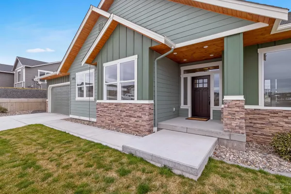 $749,900 | 1743 Golden Hls Drive, Lewiston, ID 83501