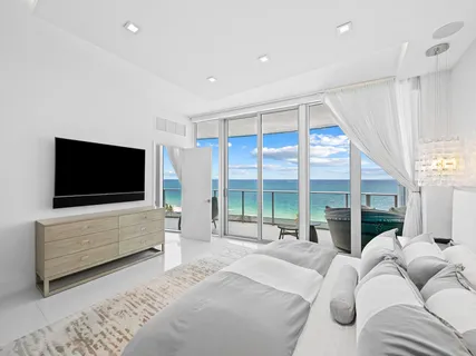 $4,500,000 | 701 North Fort Lauderdale Beach Boulevard, Unit 902, Fort Lauderdale, FL 33304