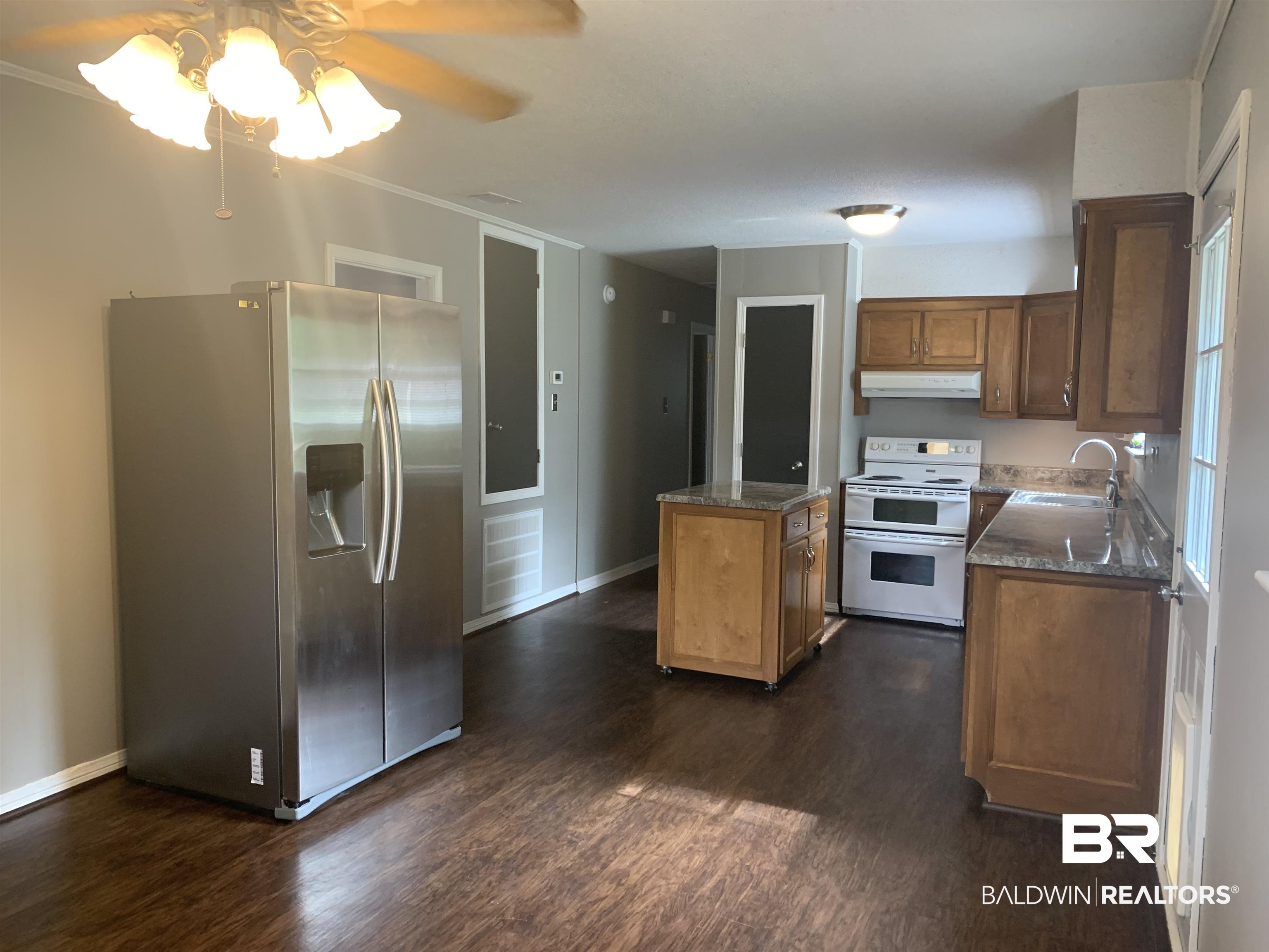 4430 Champlain Avenue Mobile, AL 36619 - Photo 5 of 13