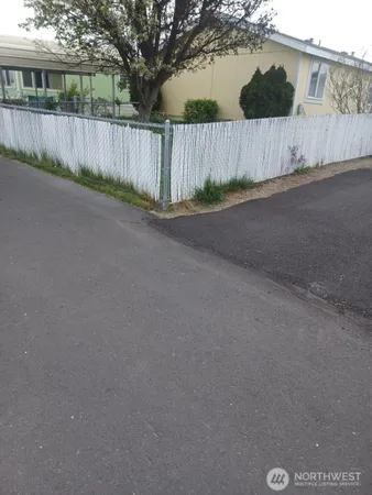 $89,900 | 3211 West Wapato Drive, Unit 56, Moses Lake, WA 98837