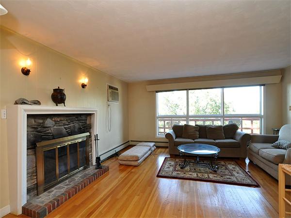 57 Wachusett Road Needham, MA 02492 - Photo 3 of 29