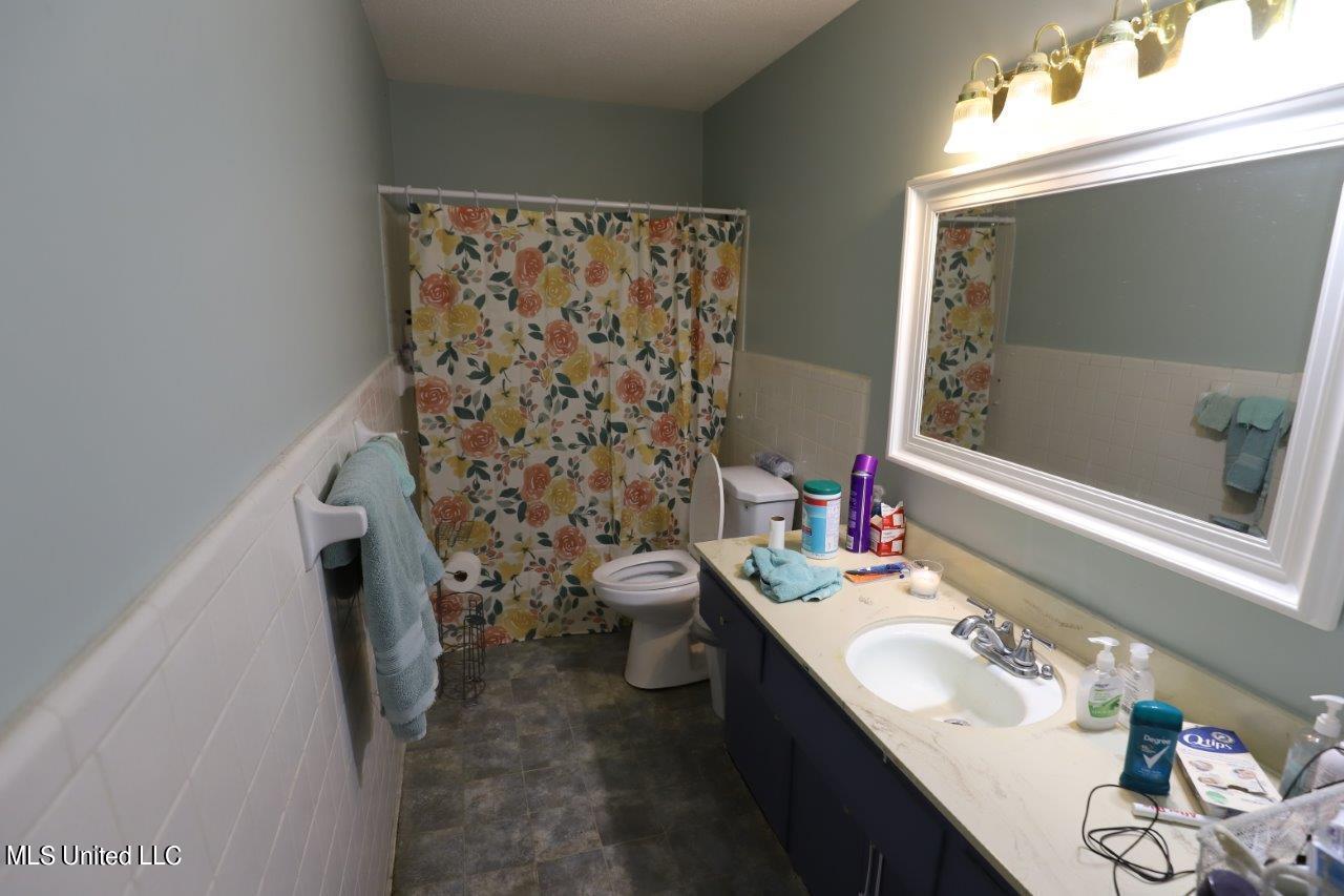 2255 Peavine Road Coldwater, MS 38618 - Photo 21 of 44 IMG_9861