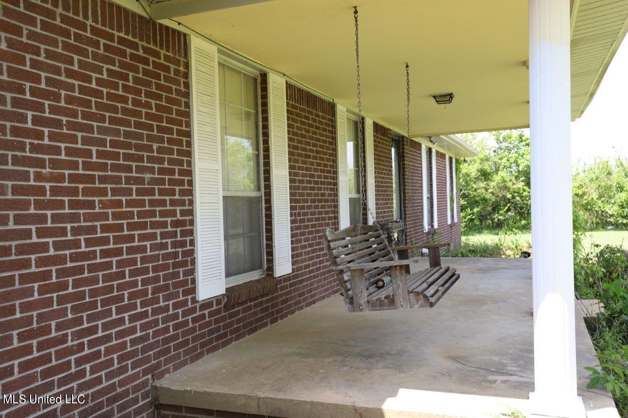 2255 Peavine Road Coldwater, MS 38618 - Photo 4 of 44 IMG_9846