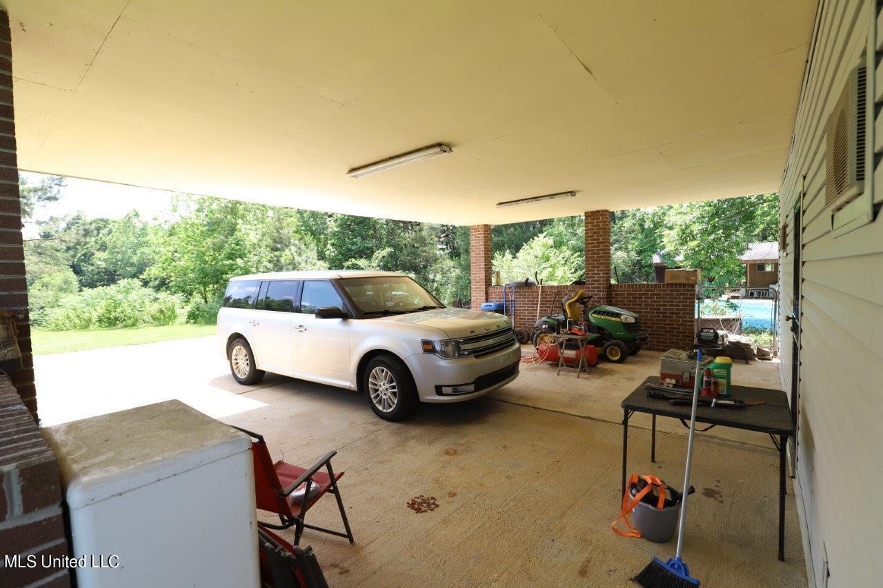2255 Peavine Road Coldwater, MS 38618 - Photo 10 of 44 IMG_9845