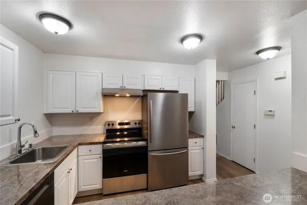 $374,950 | 1416 McMillan Avenue, Unit B1, Sumner, WA 98390