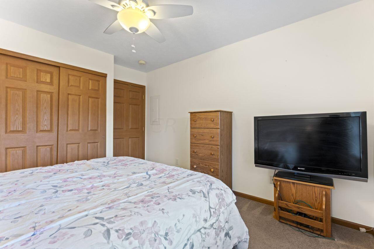 279 Goose Pond Road, Unit C Newark, OH 43055 - Photo 18 of 25 Bedroom 2