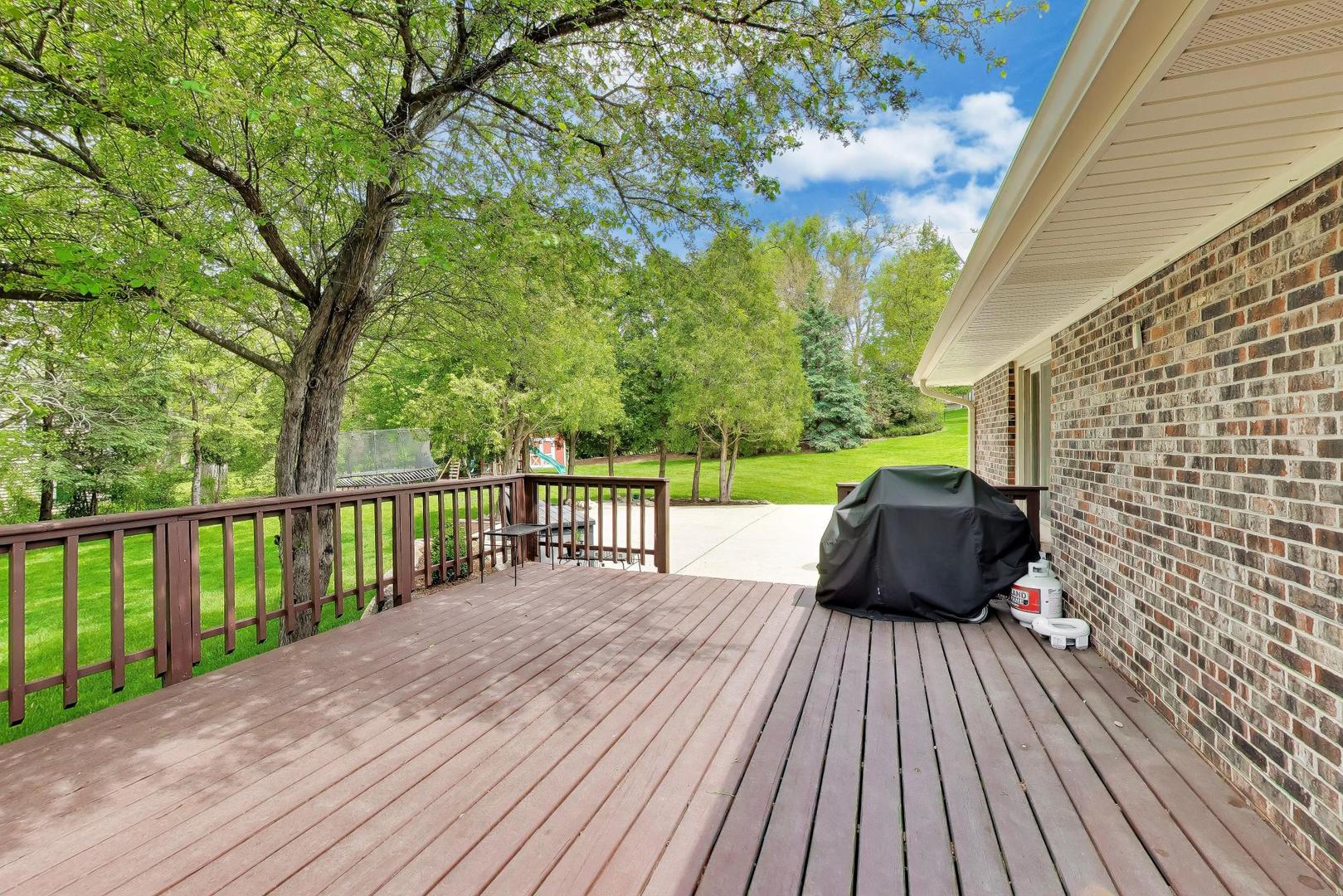 1104 Nottingham Lane Elgin, IL 60120 - Photo 42 of 59