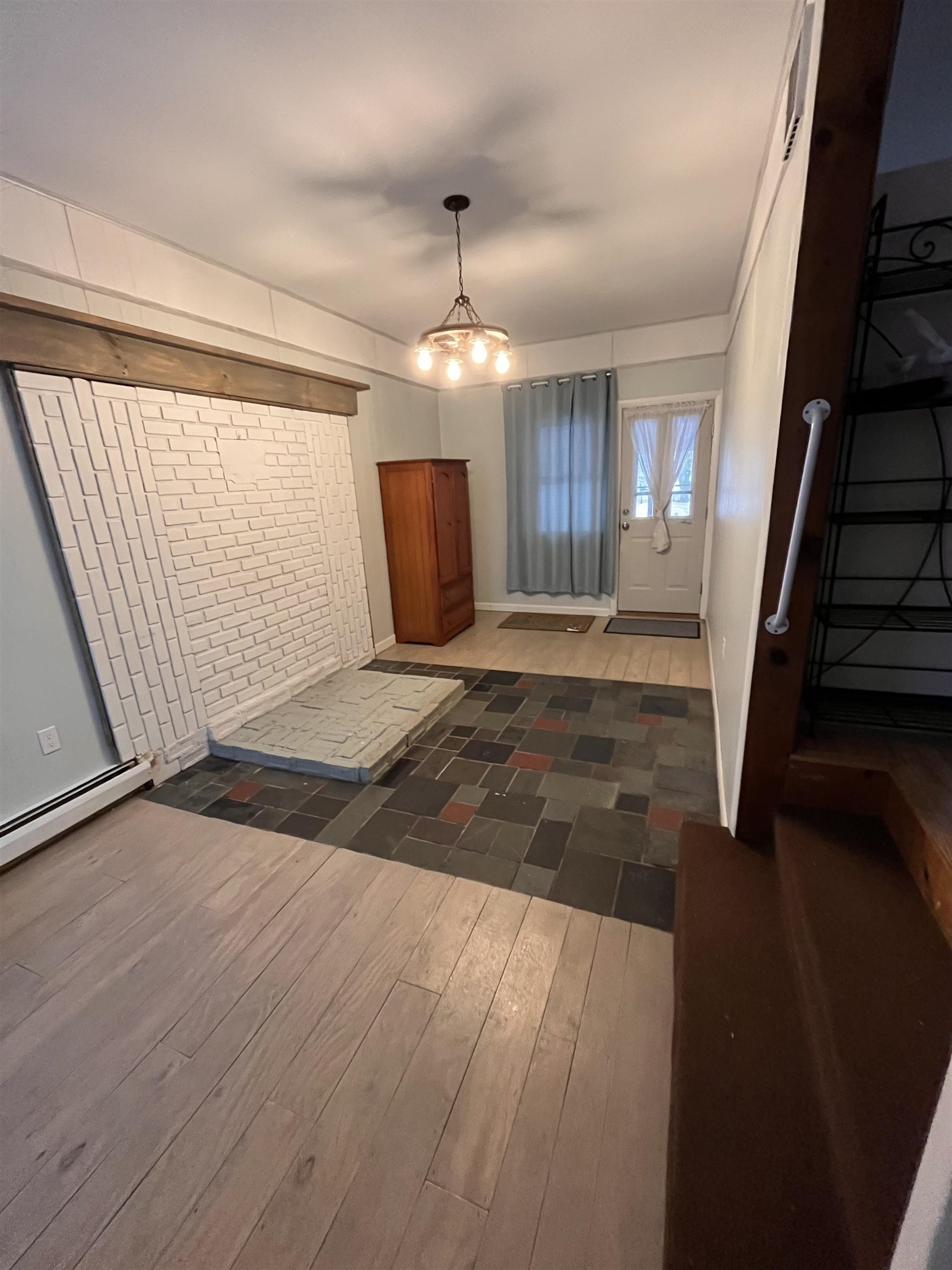 70 Cedar Street Keene, NH 03431 - Photo 3 of 26