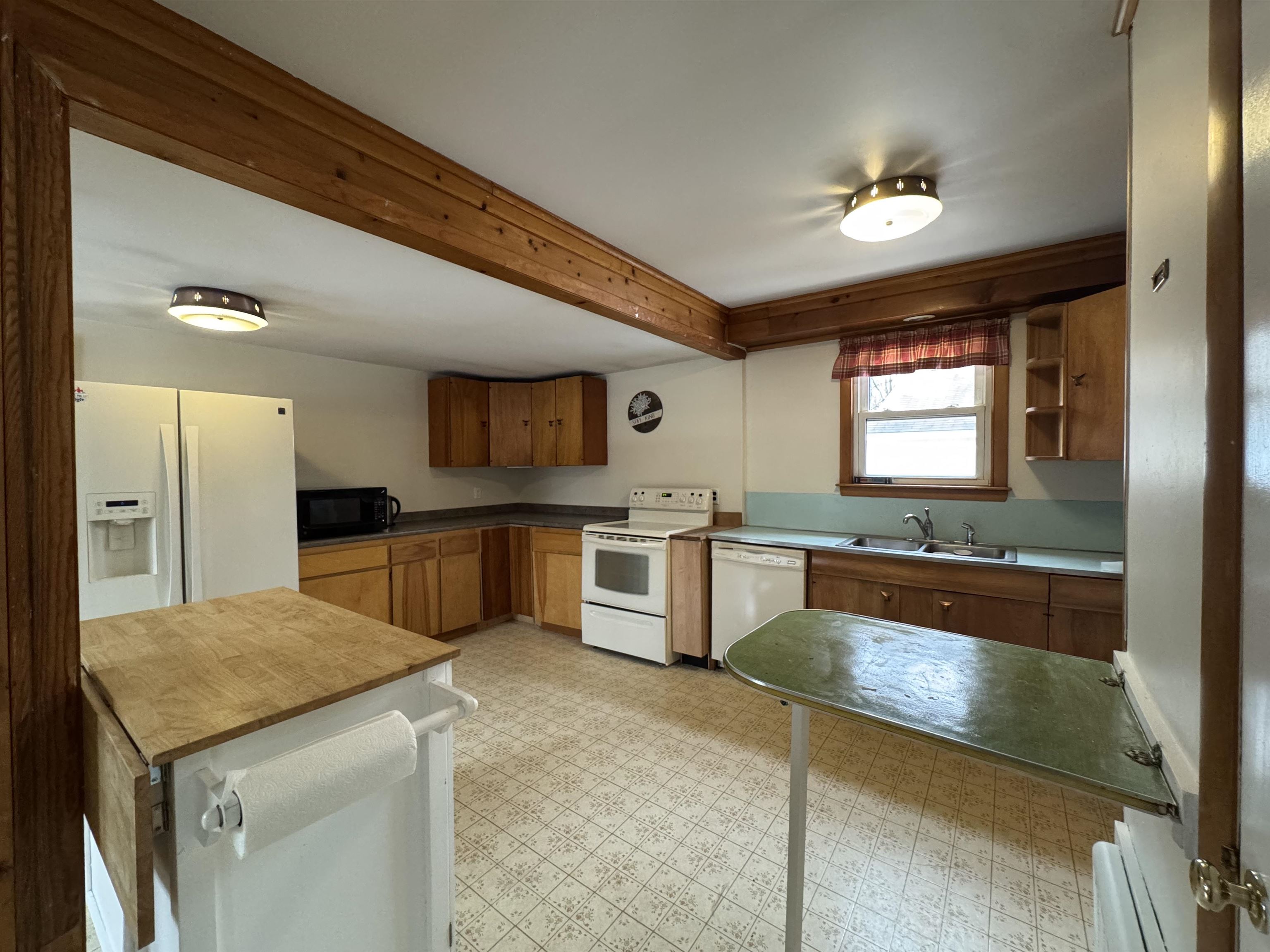 70 Cedar Street Keene, NH 03431 - Photo 7 of 26