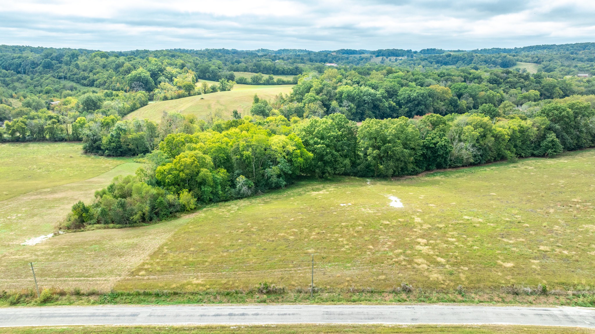 7 Craig Bridge Road Williamsport, TN 38487 - Photo 4 of 20 Gallery Image 4