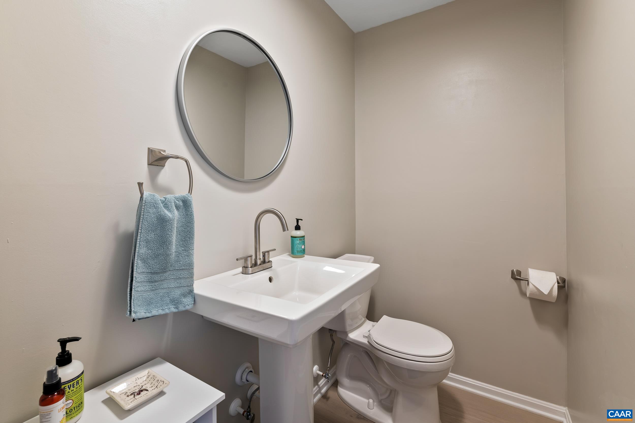 4496 Weakley Hollow Road Syria, VA 22743 - Photo 33 of 37 a bathroom with a toilet sink and mirror