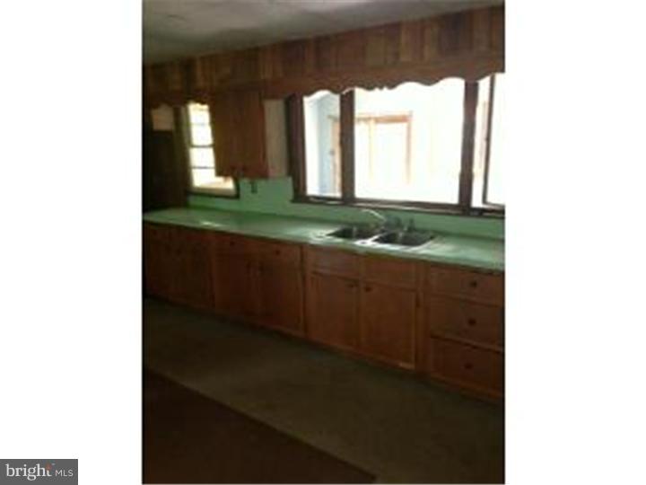 649 Layfield Road Perkiomenville, PA 18074 - Photo 7 of 10 Kitchen