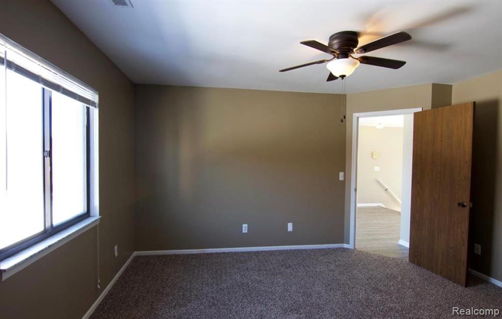 1572 Meadowside Drive, Unit 198 Rochester, MI 48307 - Photo 13 of 19