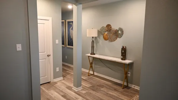 $2,495 | 127 Winged Elm Court, Conroe, TX 77318