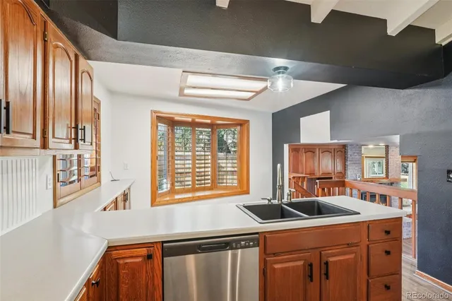 $872,900 | 11589 West 39th Avenue, Wheat Ridge, CO 80033