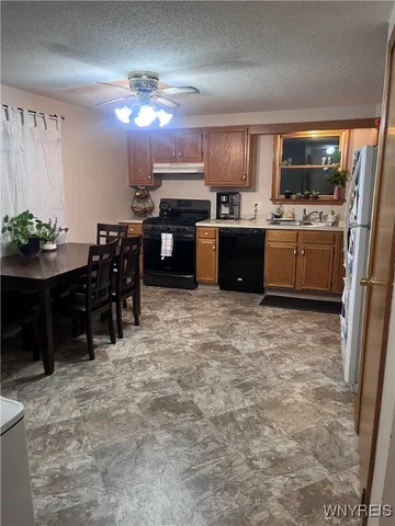 $429,000 | 169 Warner Road, Unit 167, Lancaster, NY 14043