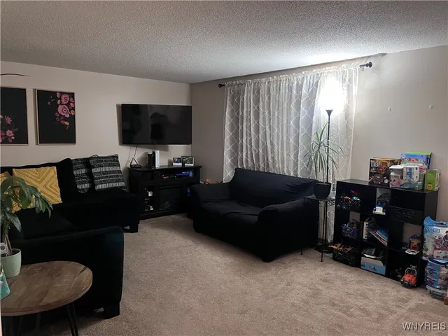 $429,000 | 169 Warner Road, Unit 167, Lancaster, NY 14043