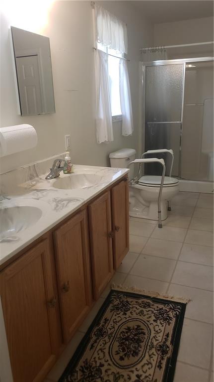 113 Ross Road Ligonier, PA 15658 - Photo 16 of 29 a bathroom with a sink and a mirror