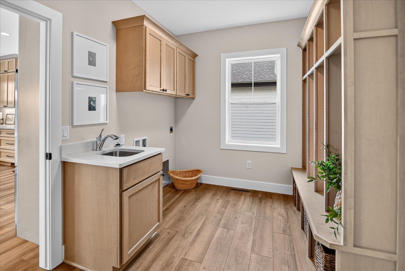906 Travis Larson Waunakee, WI 53597 - Photo 19 of 37 Gallery Image 19