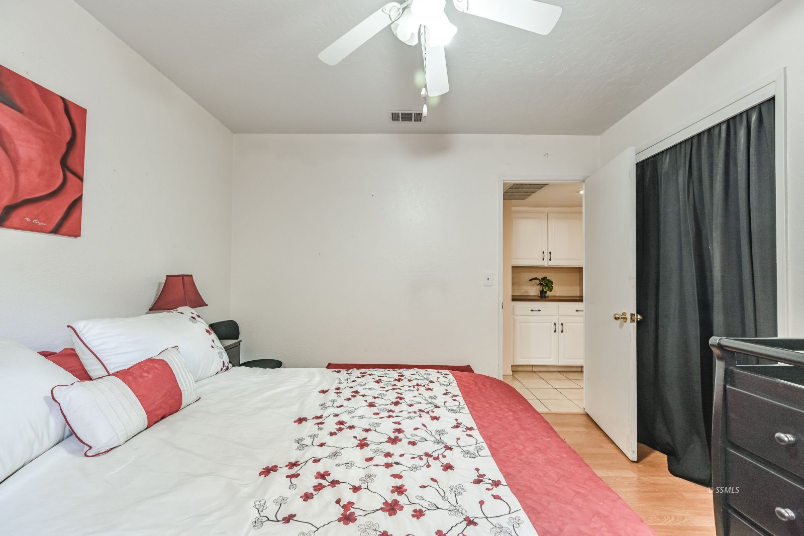 420 South Gateway Boulevard Ridgecrest, CA 93555 - Photo 14 of 32