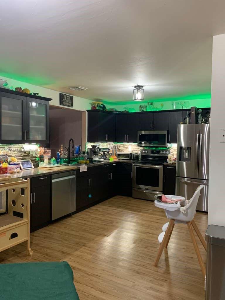 15228 Southwest 111th Street Miami, FL 33196 - Photo 8 of 27 Photo 8