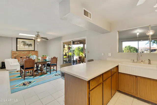 $382,000 | 970 South 80th Street, Mesa, AZ 85208