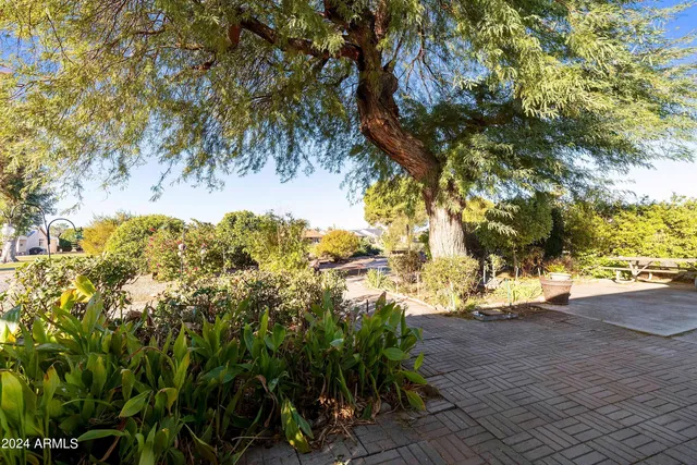 $382,000 | 970 South 80th Street, Mesa, AZ 85208