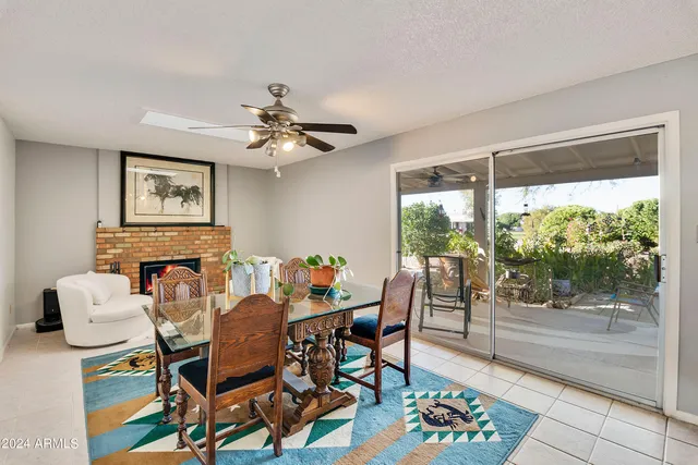 $382,000 | 970 South 80th Street, Mesa, AZ 85208