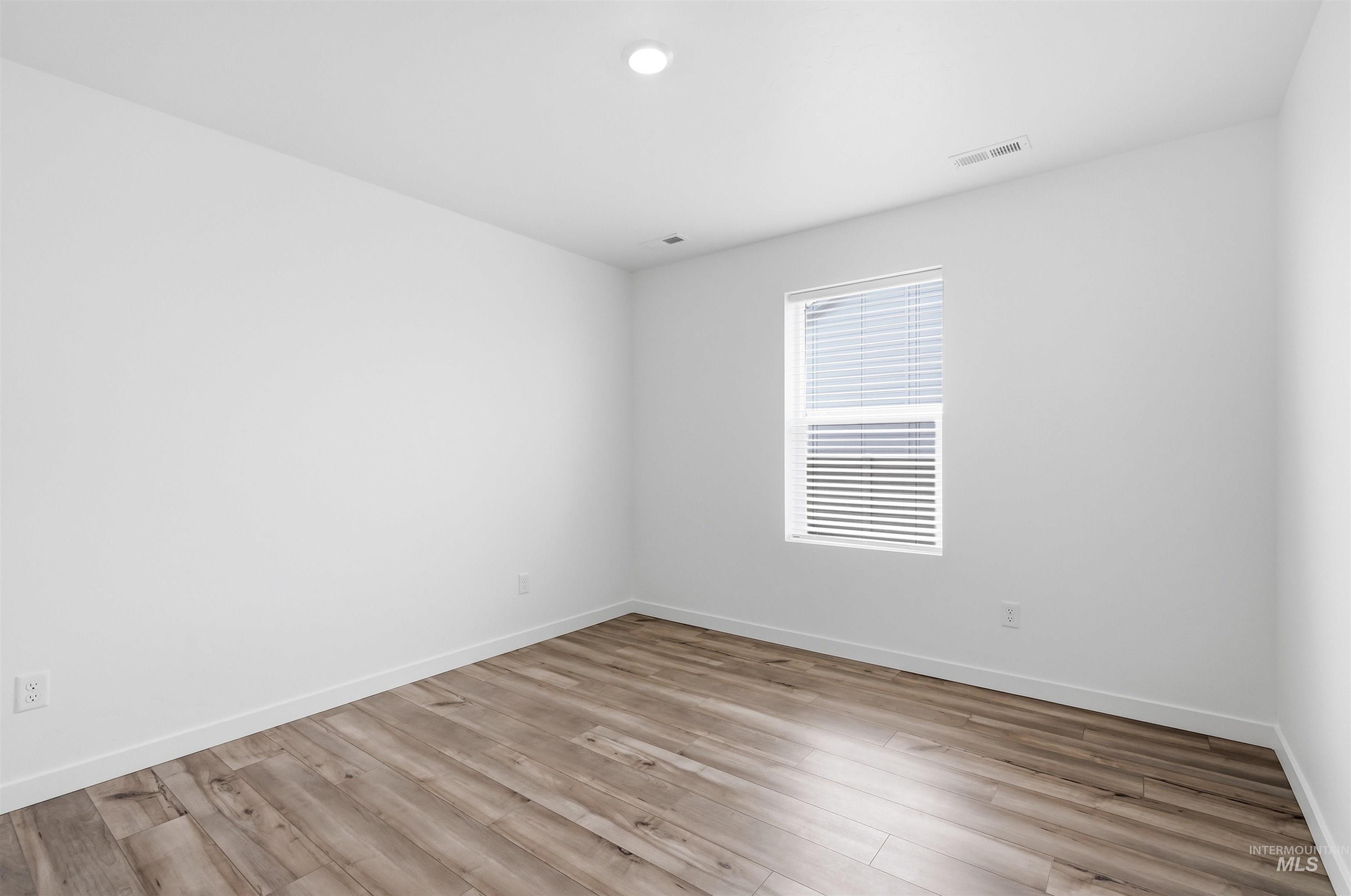 15332 Arcus Way Caldwell, ID 83607 - Photo 9 of 47 Gallery Image 9