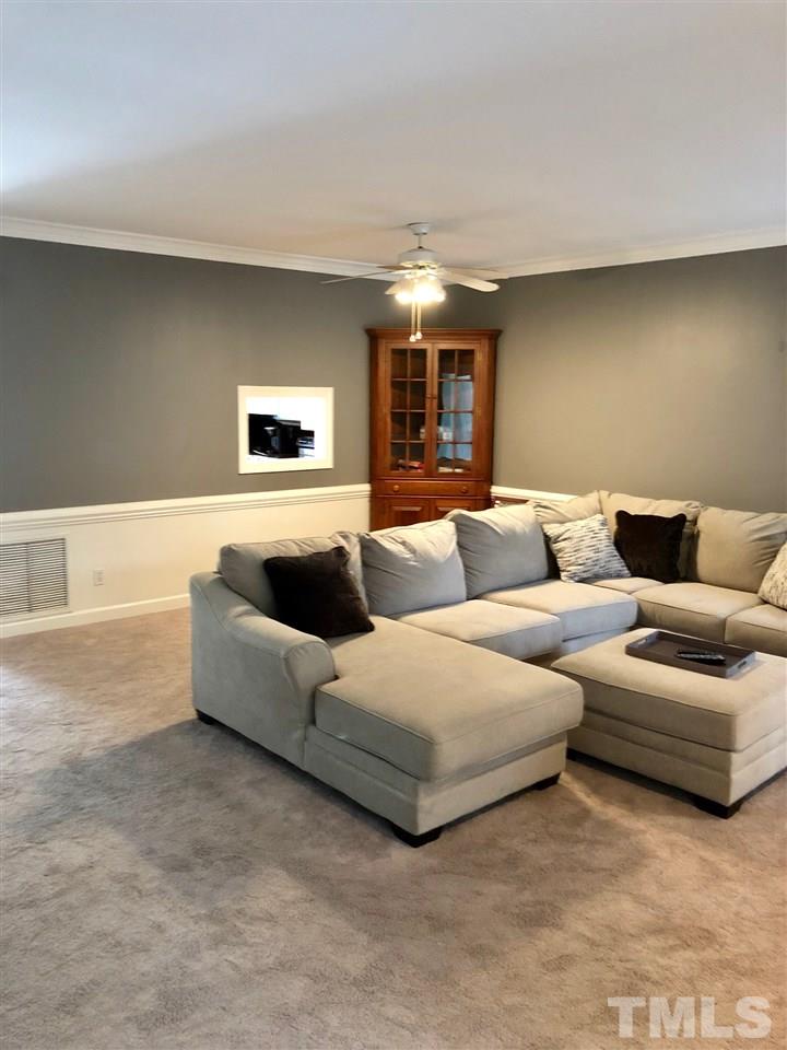615 Weathergreen Drive Raleigh, NC 27615 - Photo 5 of 19 Gallery Image 5
