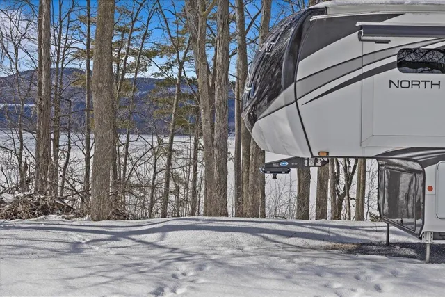 $299,900 | 364 Delong Lane, Shoreham, VT 05770