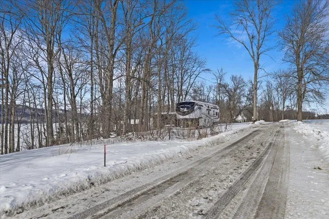 $299,900 | 364 Delong Lane, Shoreham, VT 05770