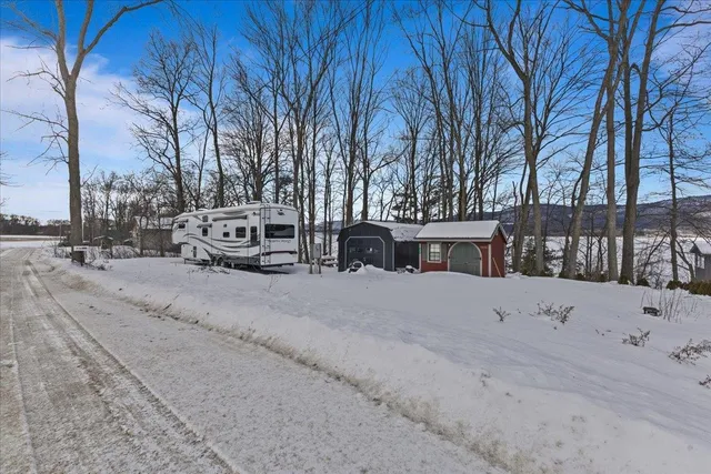 $299,900 | 364 Delong Lane, Shoreham, VT 05770