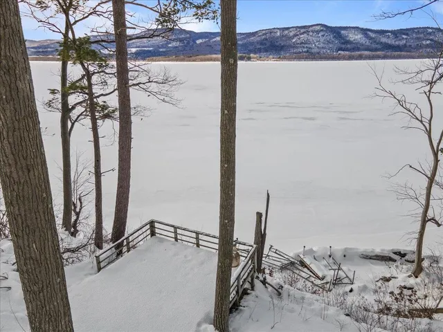 $299,900 | 364 Delong Lane, Shoreham, VT 05770